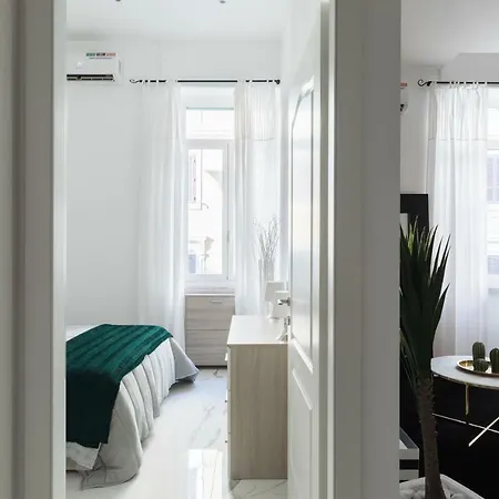 Via Nazionale Penthouse Rom